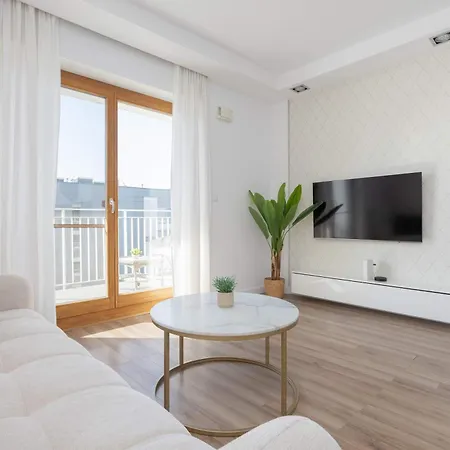 Stylish With Parking In Wilanow District By Renters *